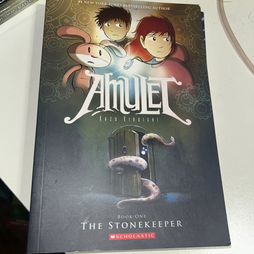 Amulet  1 & 2 PaperbackLot The Stonekeeper, Stonekeeper's  Curse Graphic Novels